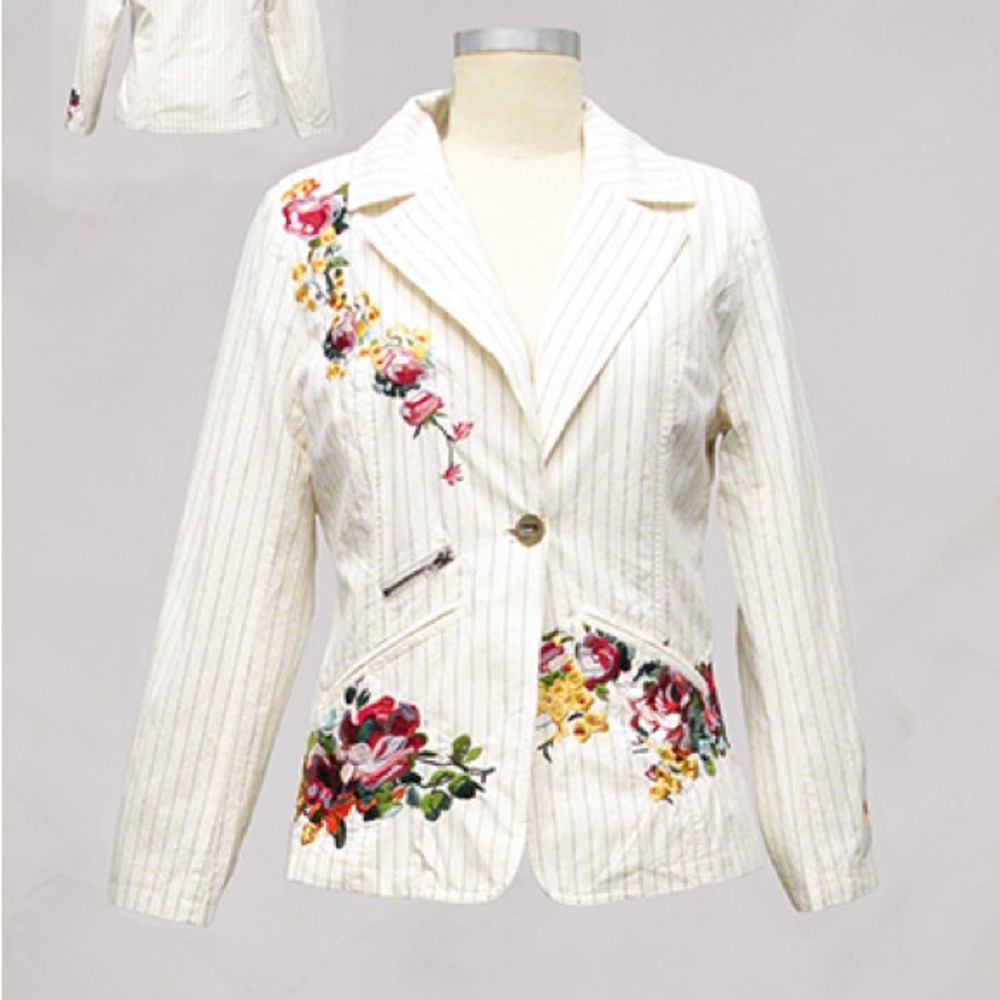 Paparazzi White Floral Blazer Tailored Cropped